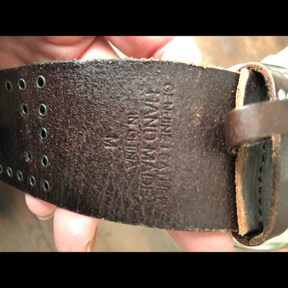 Brown leather belt with leopard detail - Picture 2 of 2